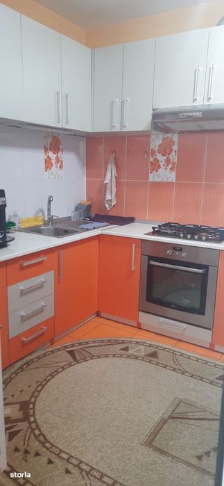 Apartament cu balcon și parcare, 3 camere, 67mp