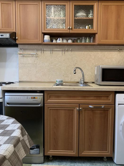 Дава се под наем Двустаен апартамент в Търговище, Запад 1 - 56 кв.м за 255 € - Снимка #2