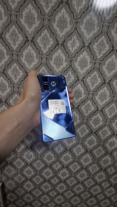 Tecno Pova 6 ,256gb/8gb,