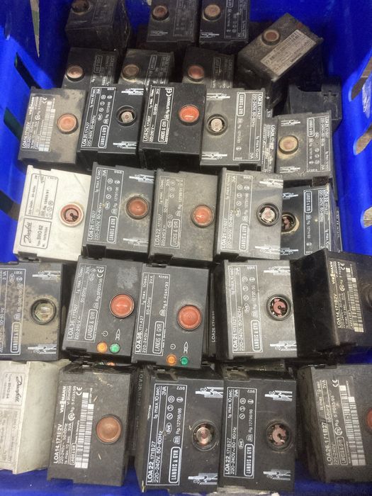 Pompe pt arzatoare. Injectoare , automatizari , duze .