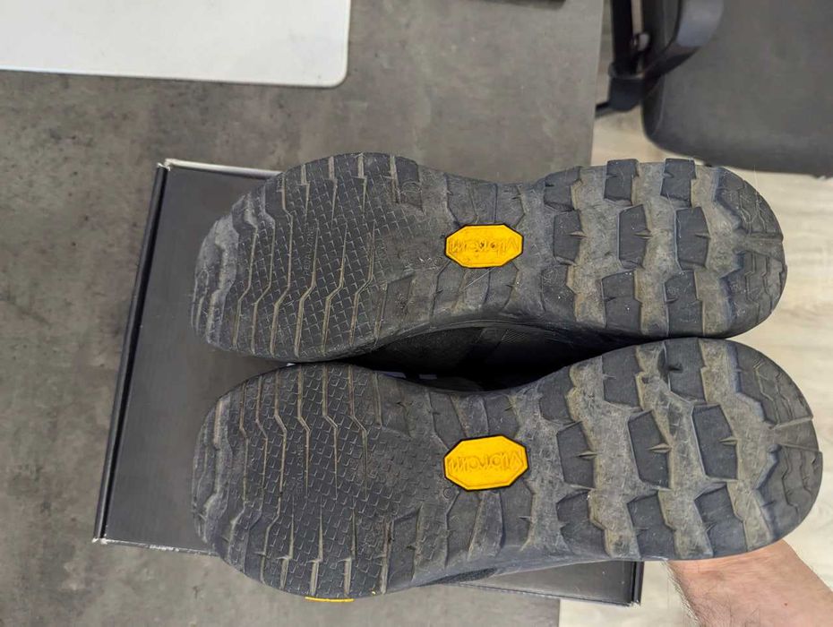 Велотуфли NorthWave Crossland Plus