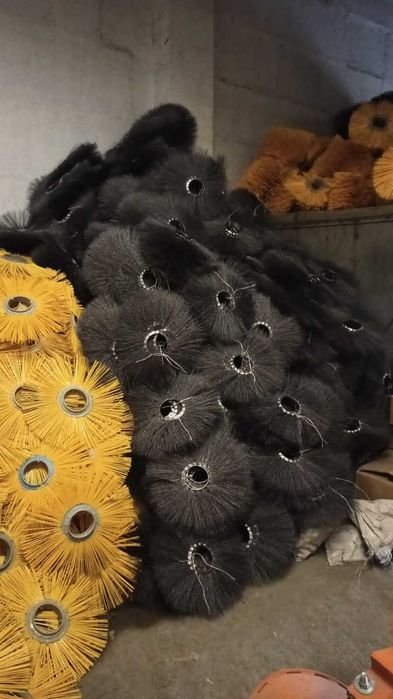 Щеточные диски металлический. В наличии.