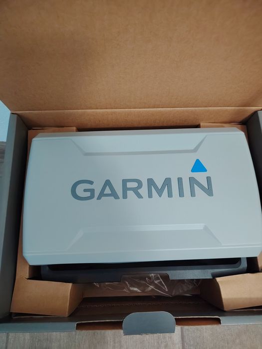 Sonar Pescuit Garmin Striker Vivid 9sv
