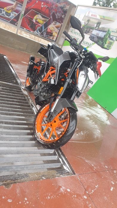 Ktm duke 125 2021