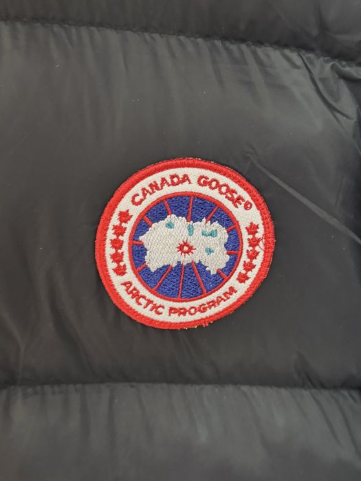 Яке Canada Goose