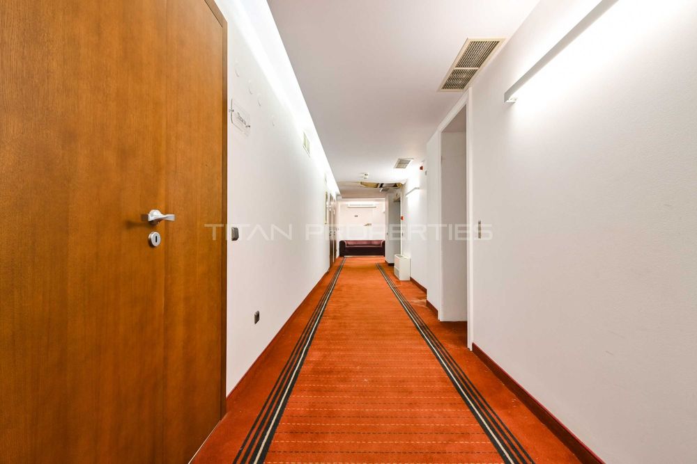 Продава се Офис в София, Център - 1255 кв.м за 2789 €/кв.м - Снимка #11