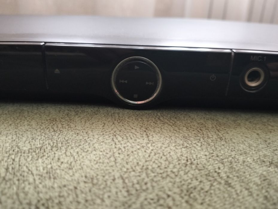 Видеоплеер черный