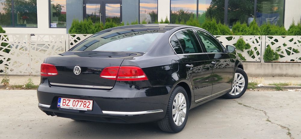 VOLKSWAGEN Passat 2011 — imagine 5