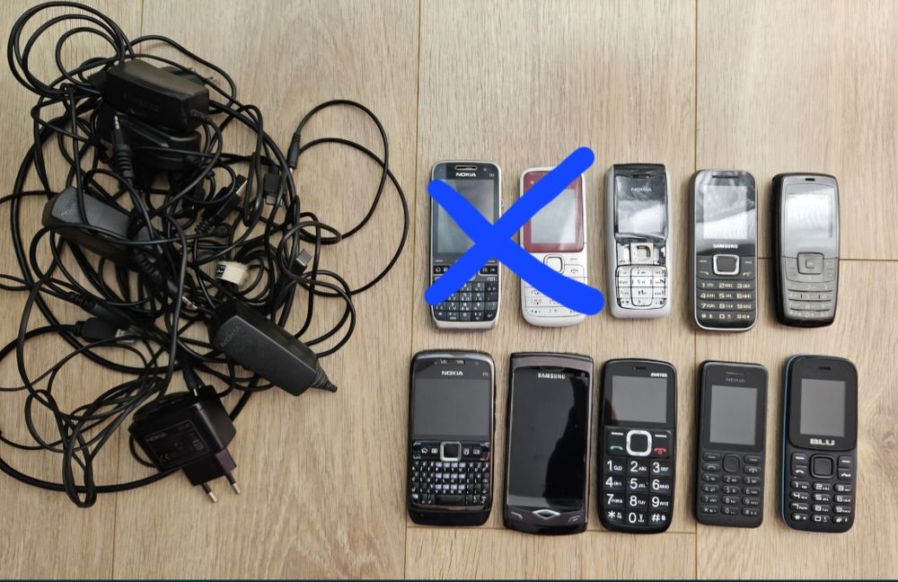 Мобилни телефони