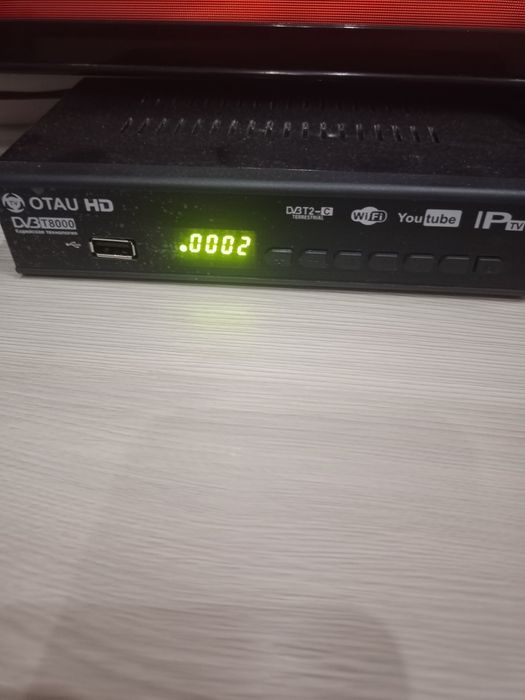 Телевизор б/у SAMSUNG