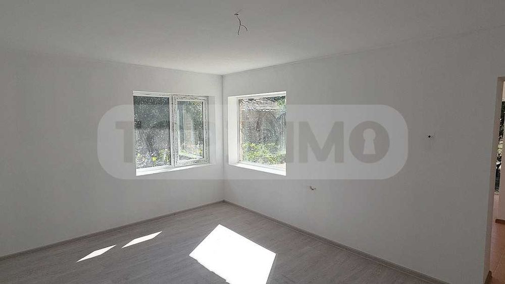 Продава се Къща в с. Червенци, Област Варна - 120 кв.м за 319 €/кв.м - Снимка #6