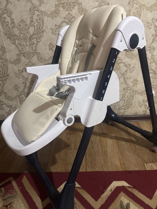 Стулчик для кормление