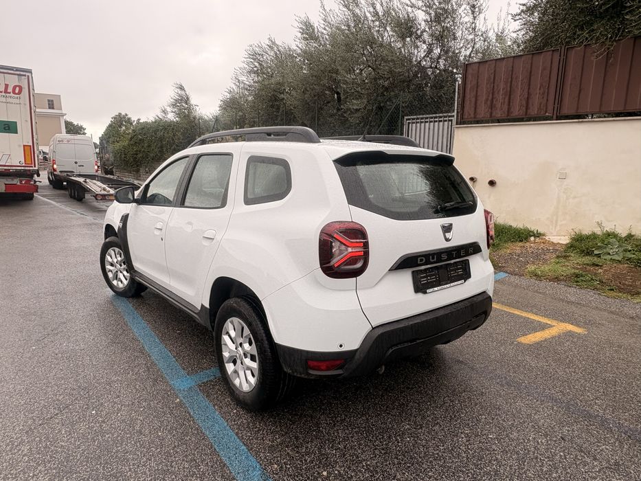 DACIA Duster 2022 — imagine 4