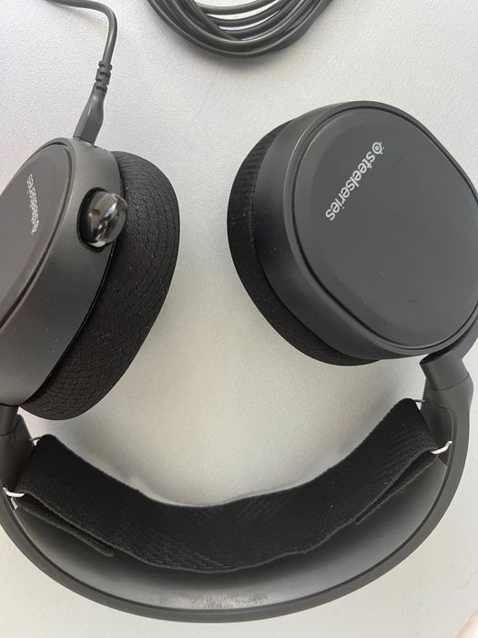 SteelSeries Arctis 5 Слушалки Като Нови