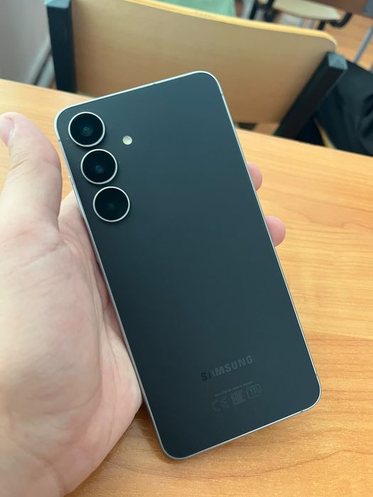 Сатылымда Samsung S25FE 128GB