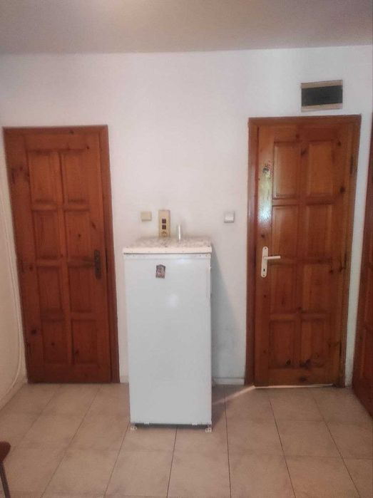 Дава се под наем Едностаен апартамент в Пазарджик, Запад - 35 кв.м за 30.6 € - Снимка #2