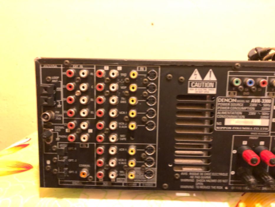 Denon AVR-3300 Resiver