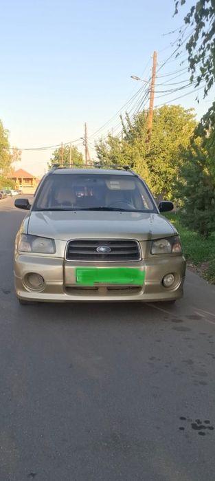 Продам срочно автомобиль марки Subaru forester