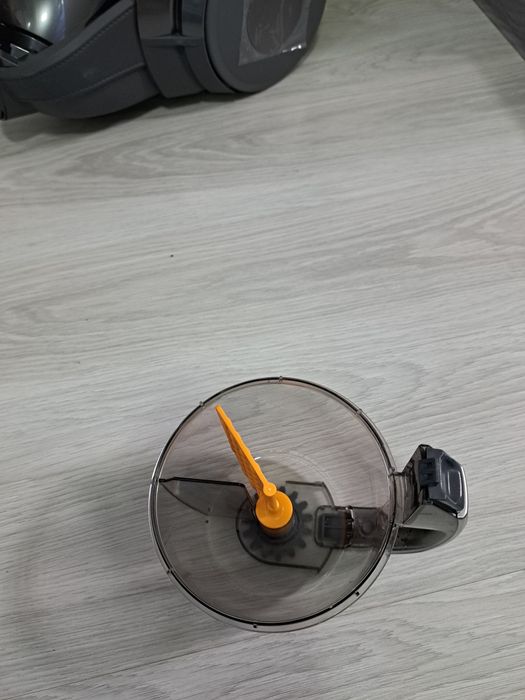 Пылесос LG новый