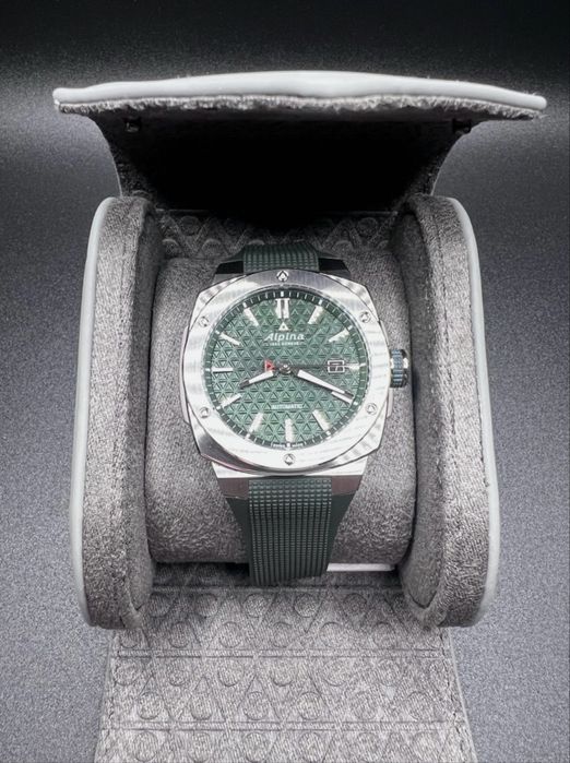 Швейцарские часы Alpina Alpiner Extreme