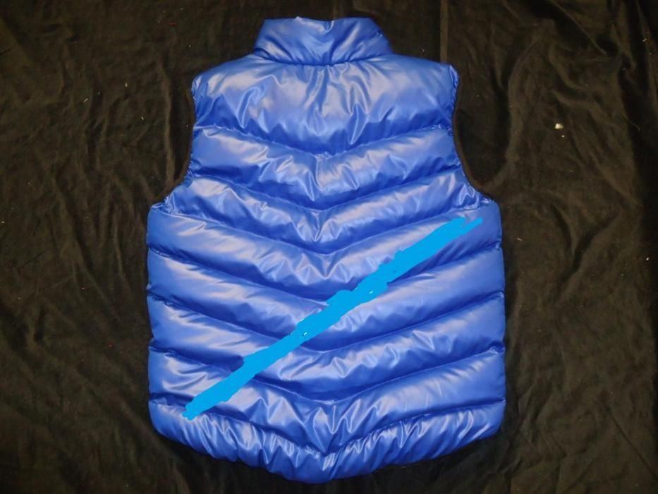 Vesta barbati neagra albastra matlasata fas buzunare fermoare