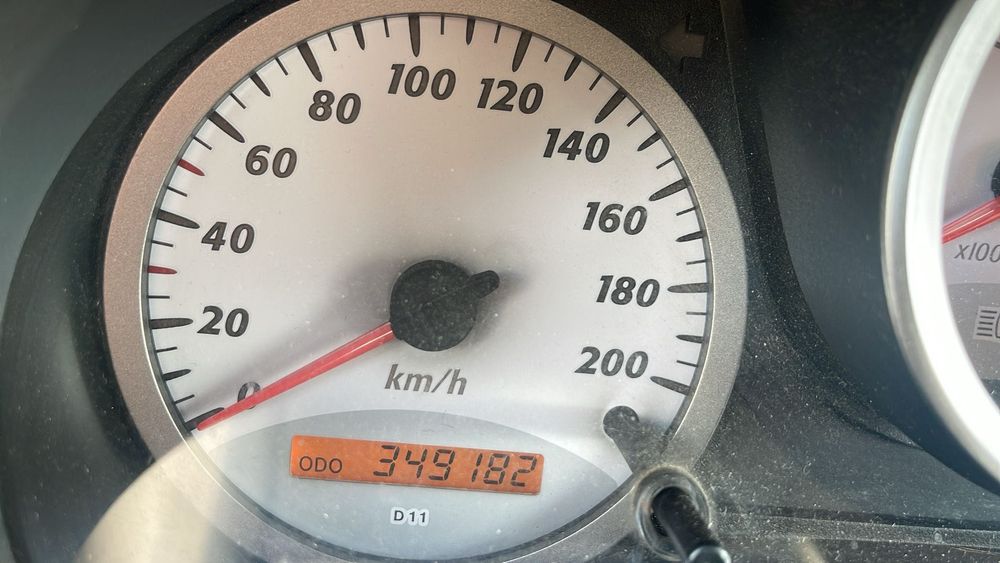 TOYOTA RAV4 2004 — imagine 5