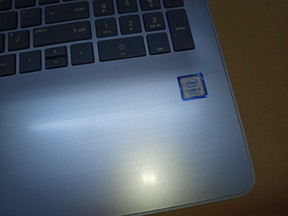 Laptop HP 250 G6 Intel i5-7200u 2,50Ghz | 8Gb RAM | 256Gb ssd m2