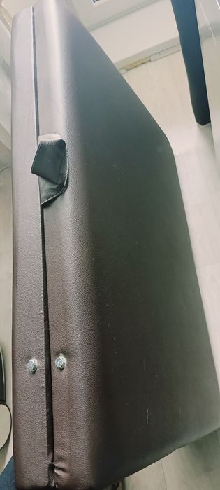 Продам массажную кушетку