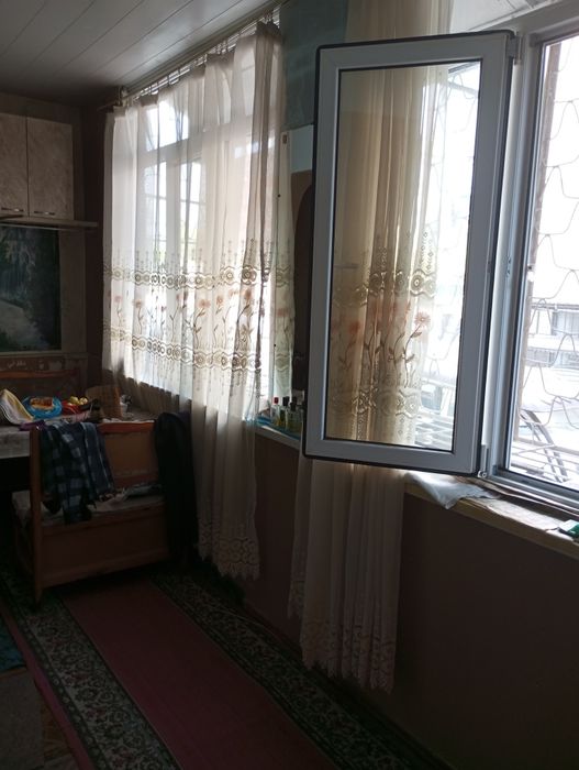 Квартира сотилади кадишева