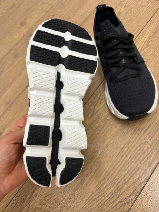 Кроссовки от бренда On