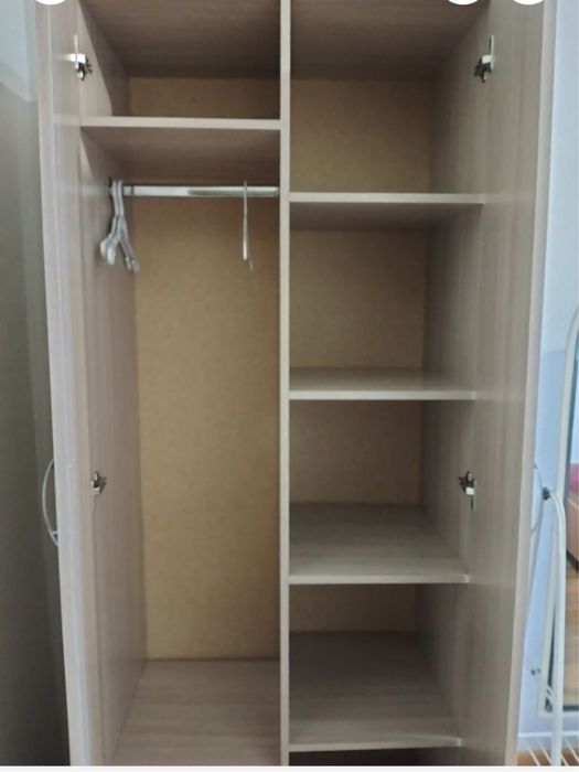 Продам хороший шкаф