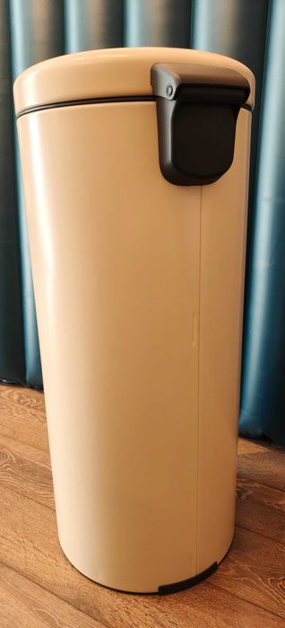 Кош за смет с автоматичен педал Brabantia, 30L