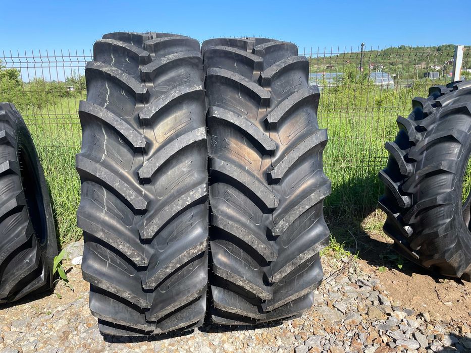 Cauciucuri noi 520/70R38 MRL anvelope radiale tractor DEUTZ CASE