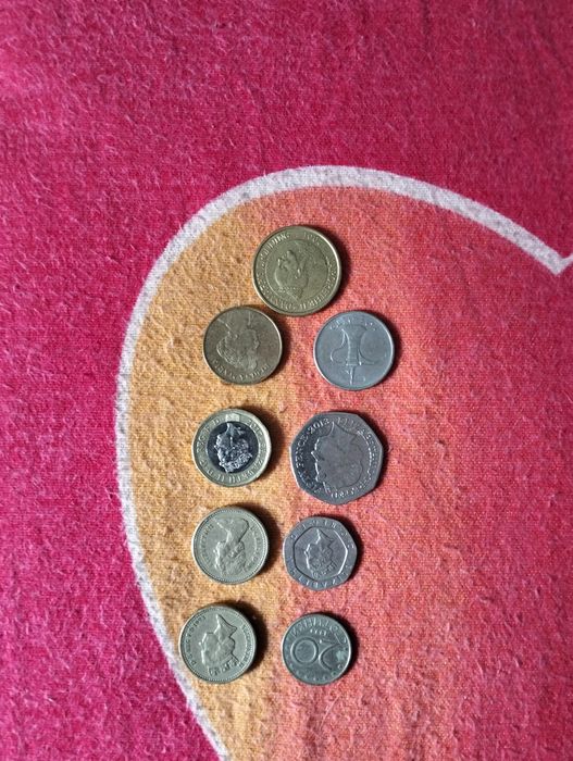 Bani vechi de colecție