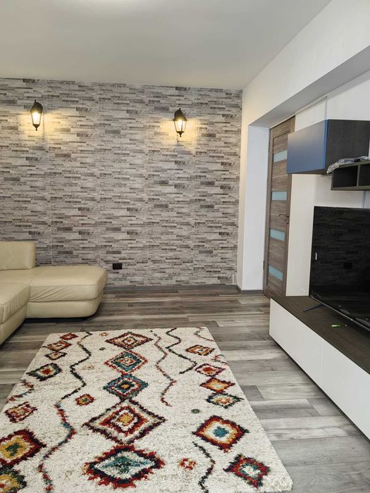 Inchiriez apartament 2 camere