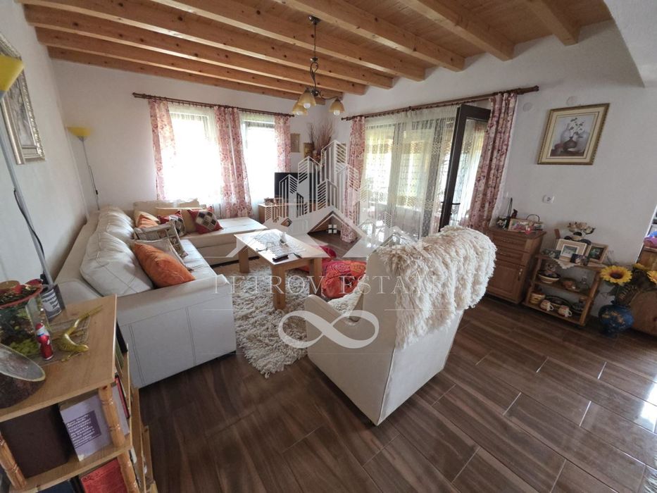 Къща в Пазарджик, област-гр.Велинград площ 165 цена 185999