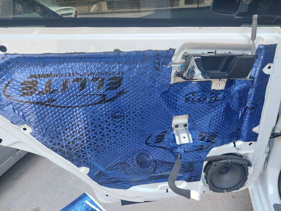 Шумоизоляция  салона  авто  Аксия  4 двери  800 тсячь  сум