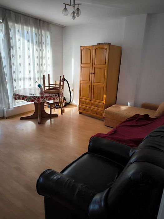 Дава се под наем Двустаен апартамент в Варна, Победа - 70 кв.м за 398.82 € - Снимка #2