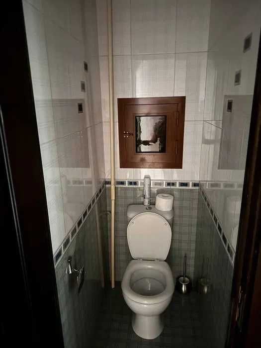 Продаётся квартира Юнусабад15 2 ком рядом метро Туркистон