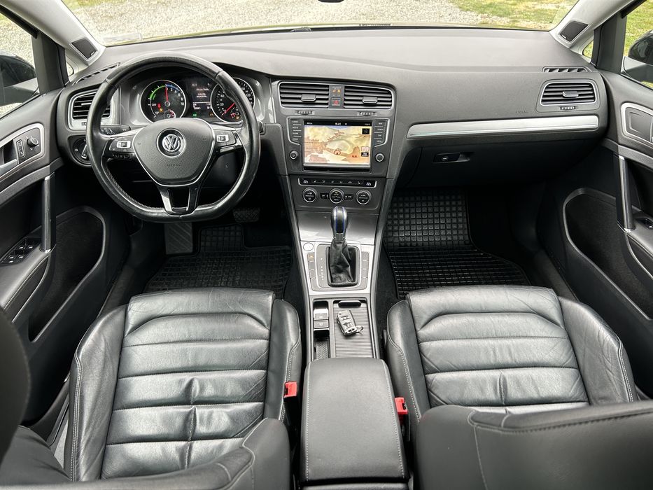 VW - E-Golf - 2016 E6 - Full Electric - Autonomie 150 KM