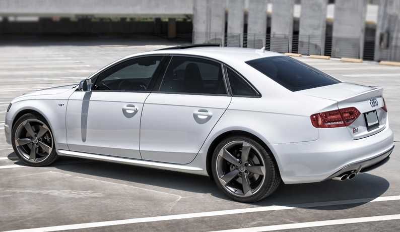 Praguri laterale bandouri AUDI A4 B8 08-15 S4 RS4 S-LINE SLINE S LINE