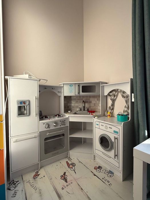 Vând bucătărie pentru copii