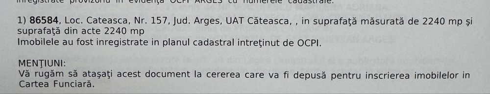 Vând teren cu casă bătrânească
