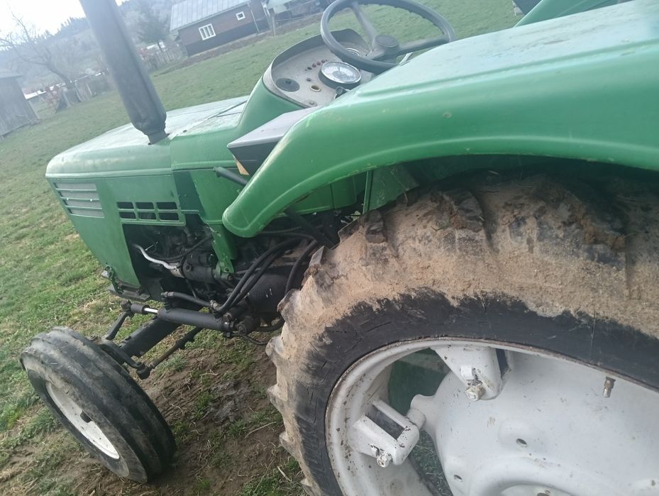 Vând Tractor deutz fahr