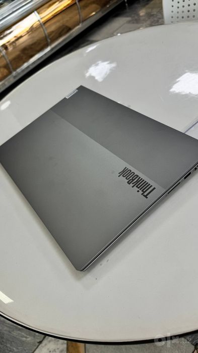 Noutbuk Lenovo Thinkbook 1 yillik kafolati bilan 2 oy ishlatilgan yang