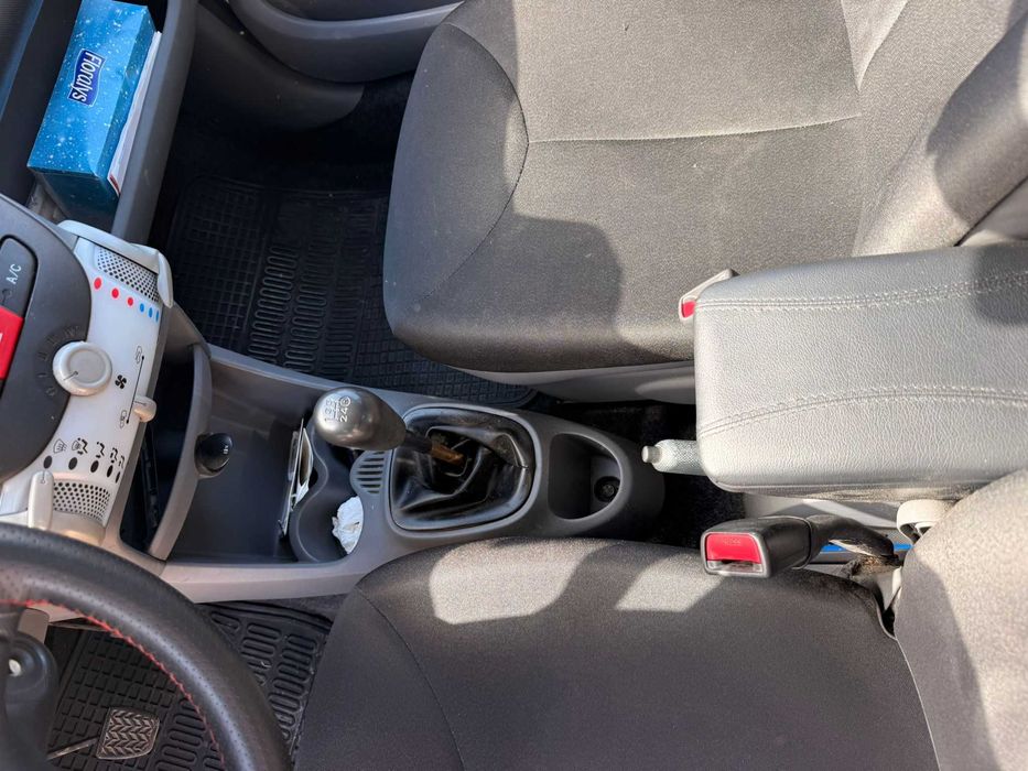 TOYOTA Aygo 2012 — imagine 4