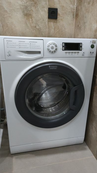 Продам стиральную машину