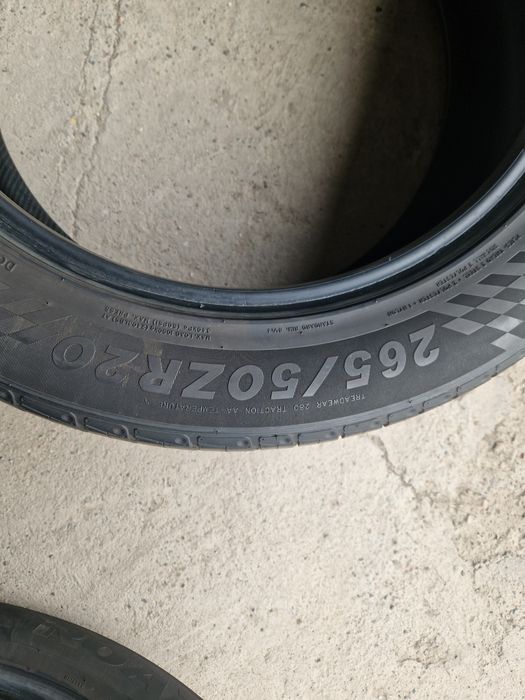 Шины, в отличном состоянии.