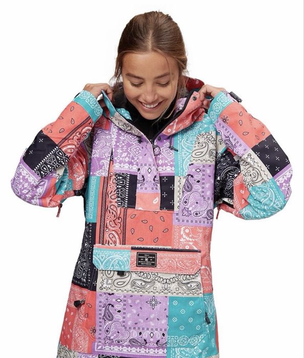 Костюм горнолыжный