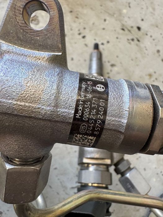 Kit injectie bmw x1 f48 x2 f39 injectoare pompa rampa